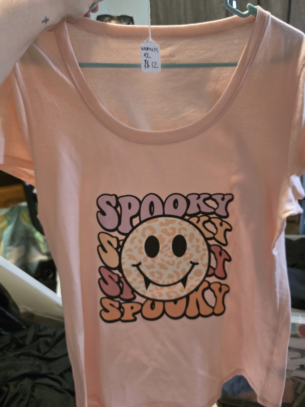 Womems Spooky Smile Graphic Tee - Pink